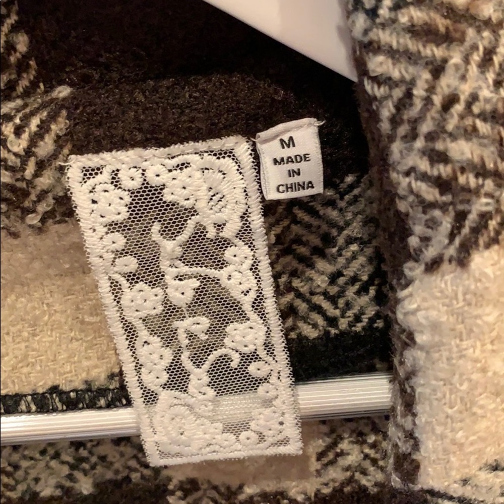 Fall flannel coat - Picture 3 of 6
